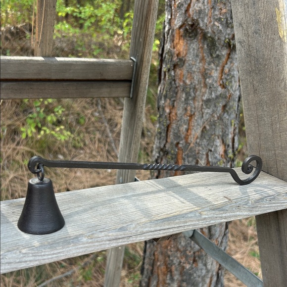Black Wrought Iron Vintage Candle Snuffer - Picture 1 of 8